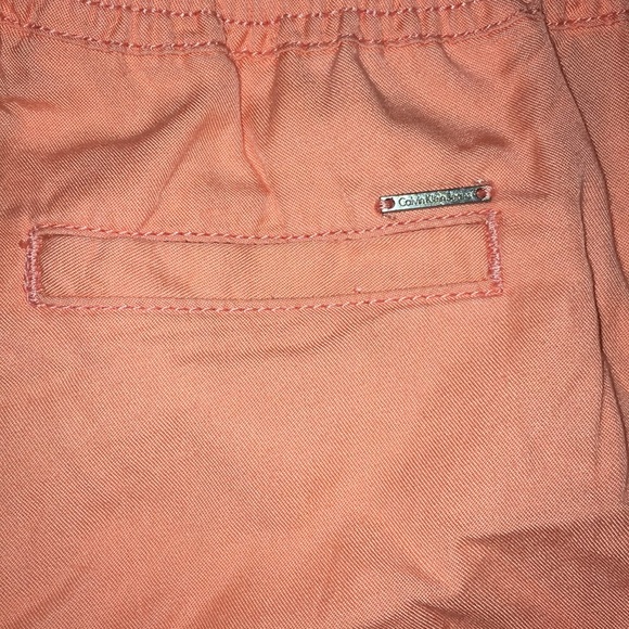 Calvin Klein coral light summer shorts - Picture 3 of 5